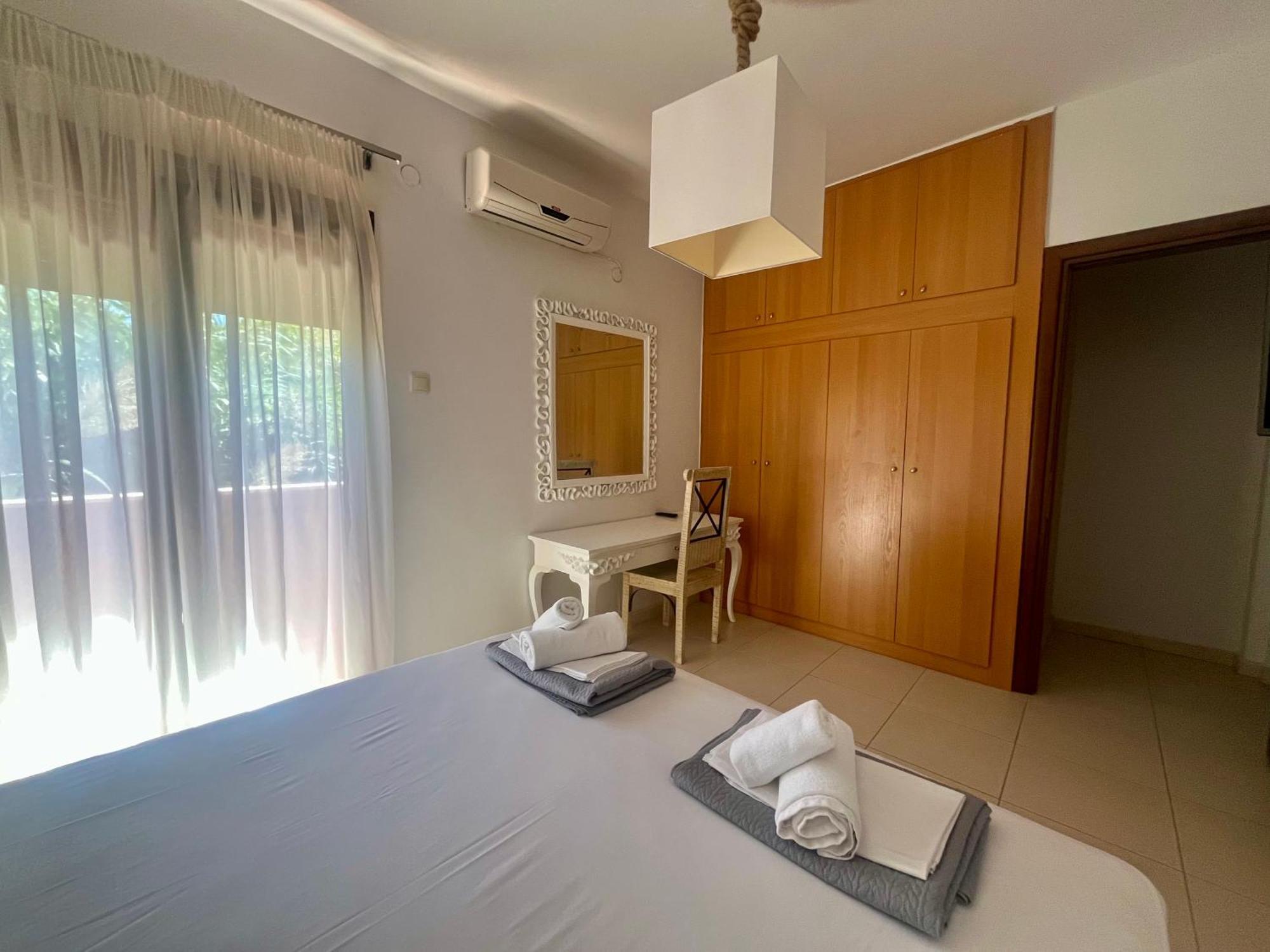 The Beach House - Apartments & Studios (Adults Only) Afytos Luaran gambar
