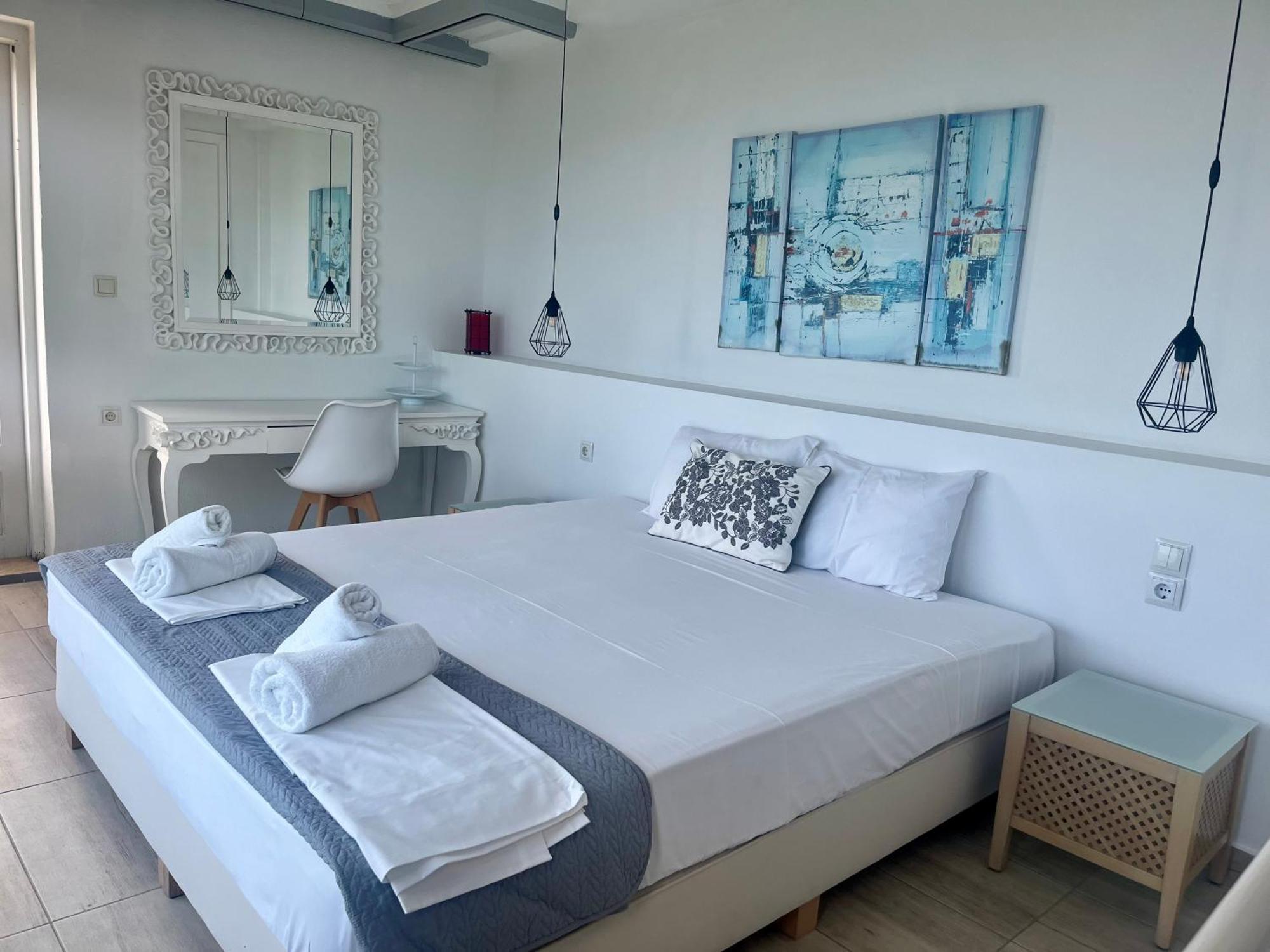 The Beach House - Apartments & Studios (Adults Only) Afytos Luaran gambar